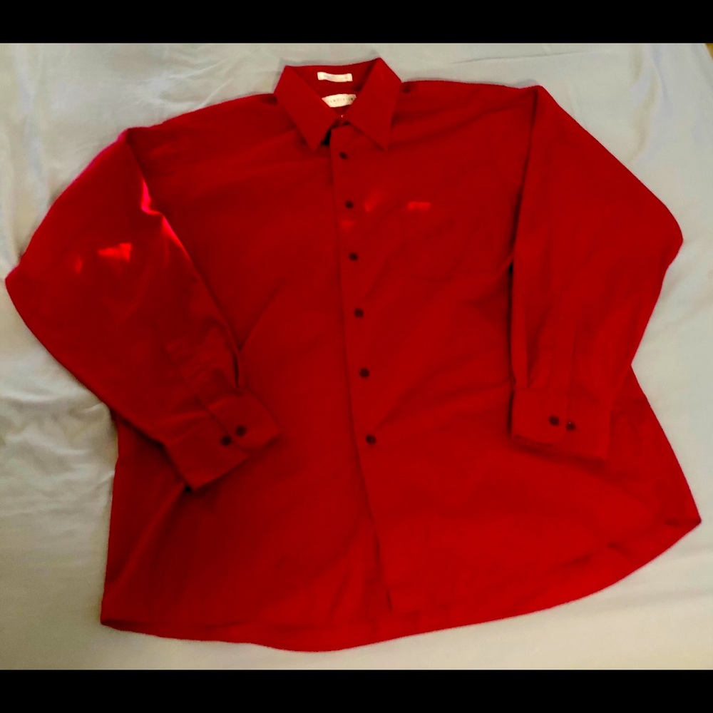 Men’s red Van Heusen dress shirt